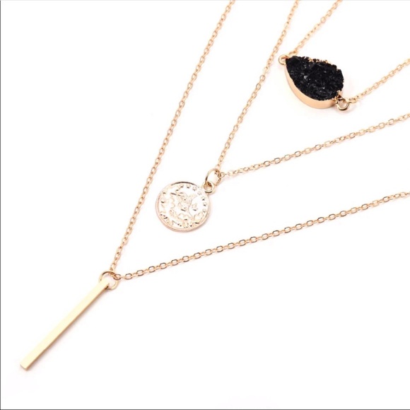 • Mia • Bar Pendant + Black Crystal Necklace - Picture 3 of 4